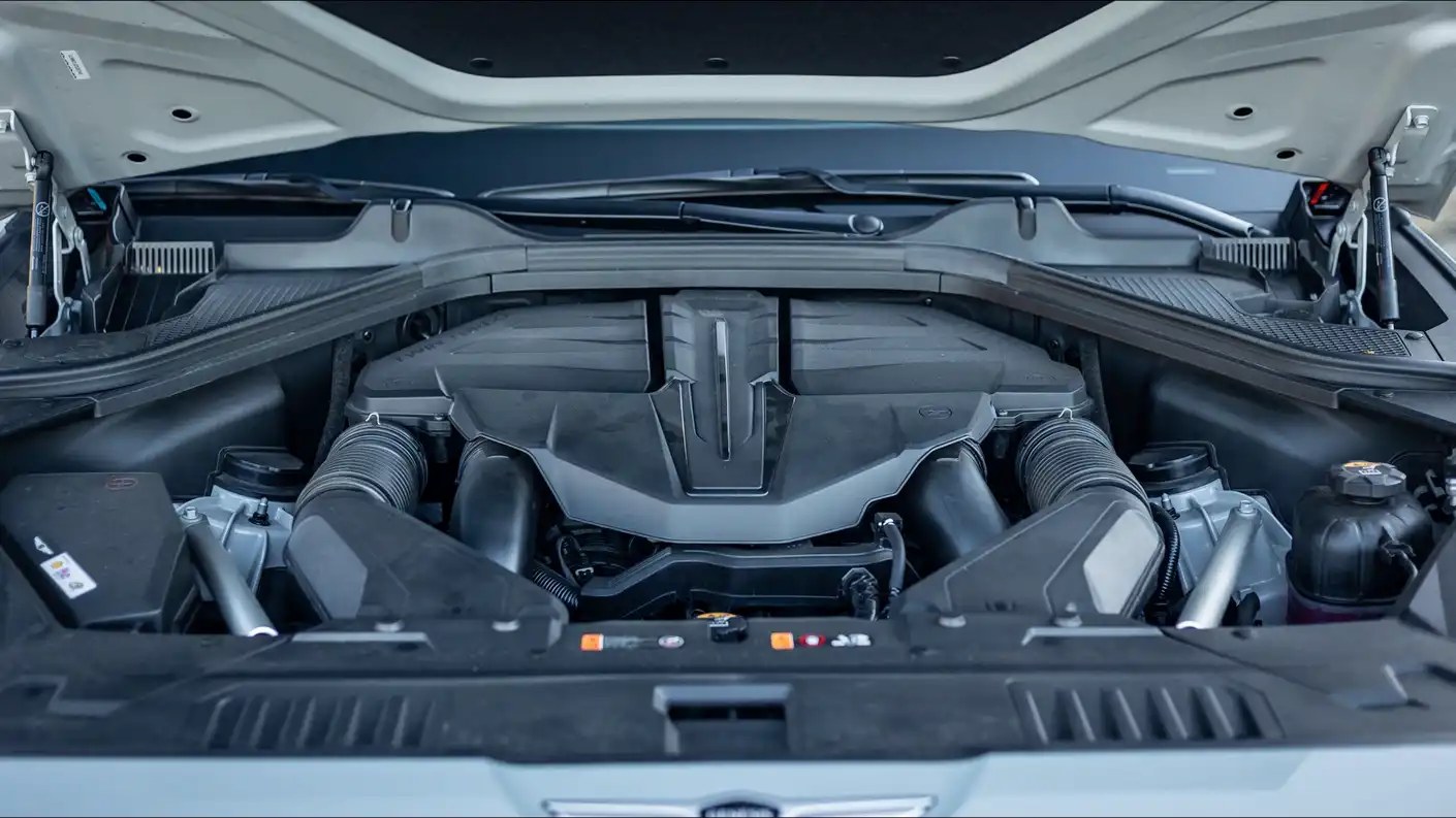 2026 Genesis GV80-6402