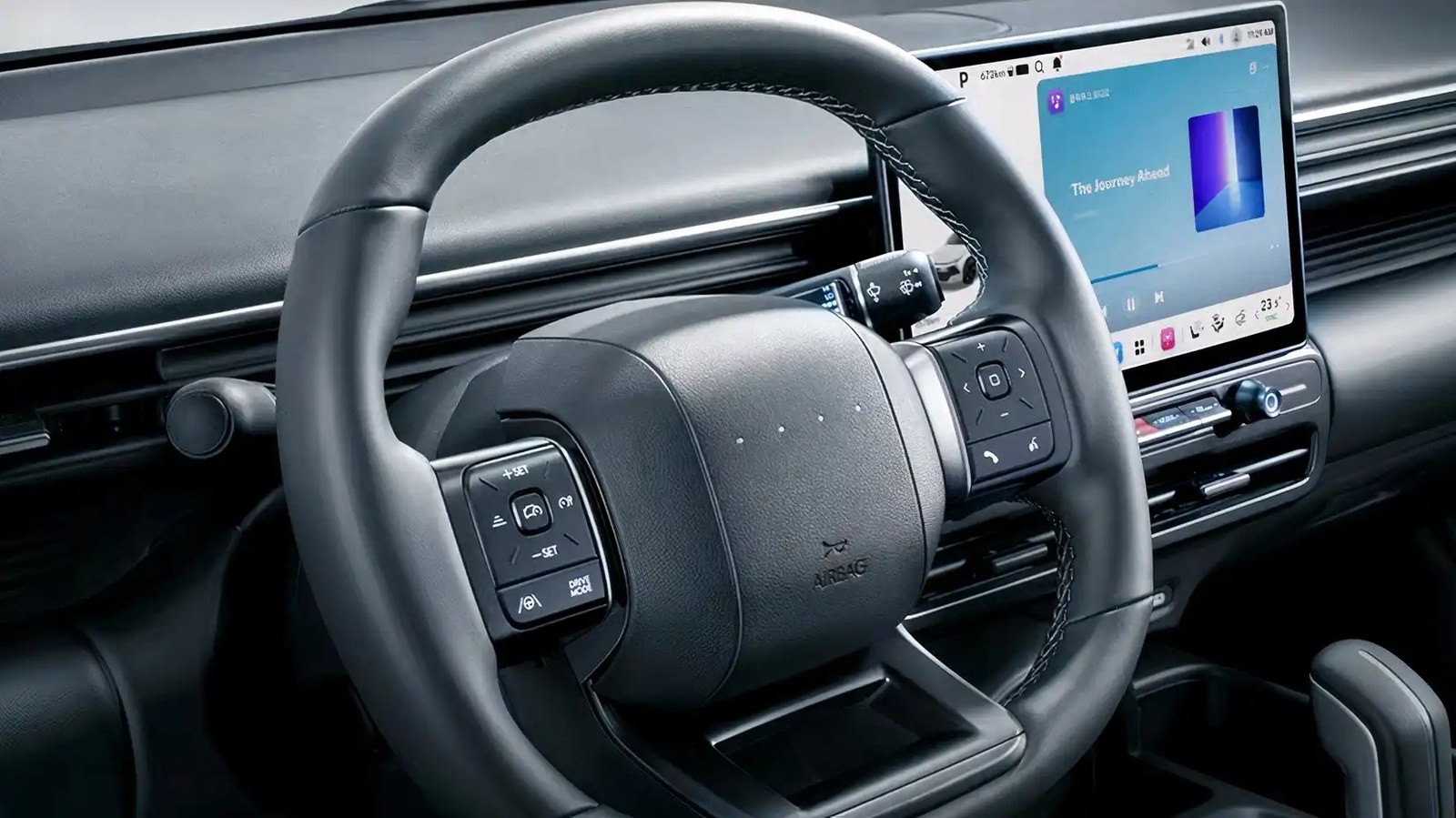 Hyundai Avante dashboard and steering wheel