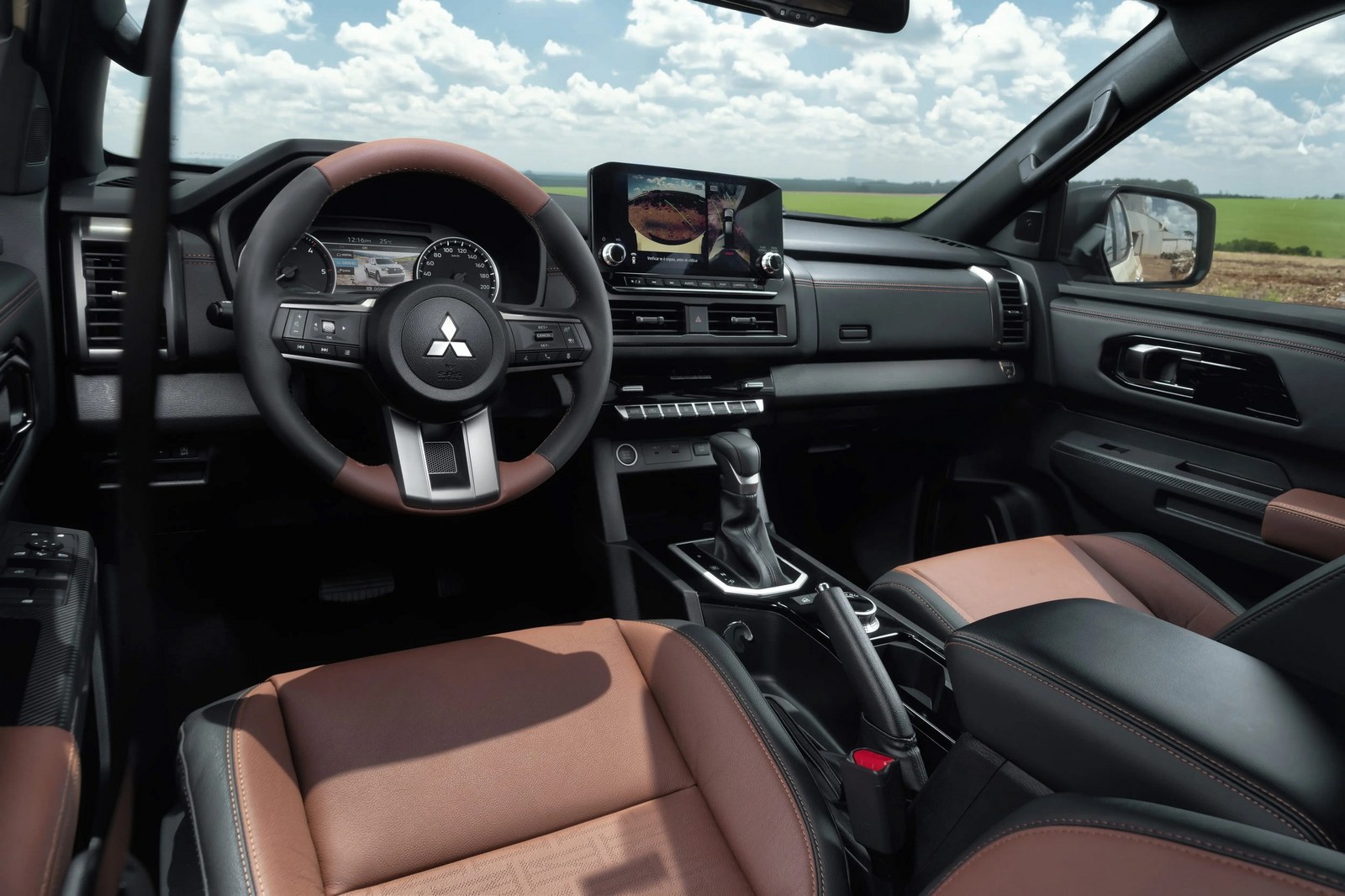  Mitsubishi’s Facelifted Triton Could Steal The New Pajero’s Best Ideas
