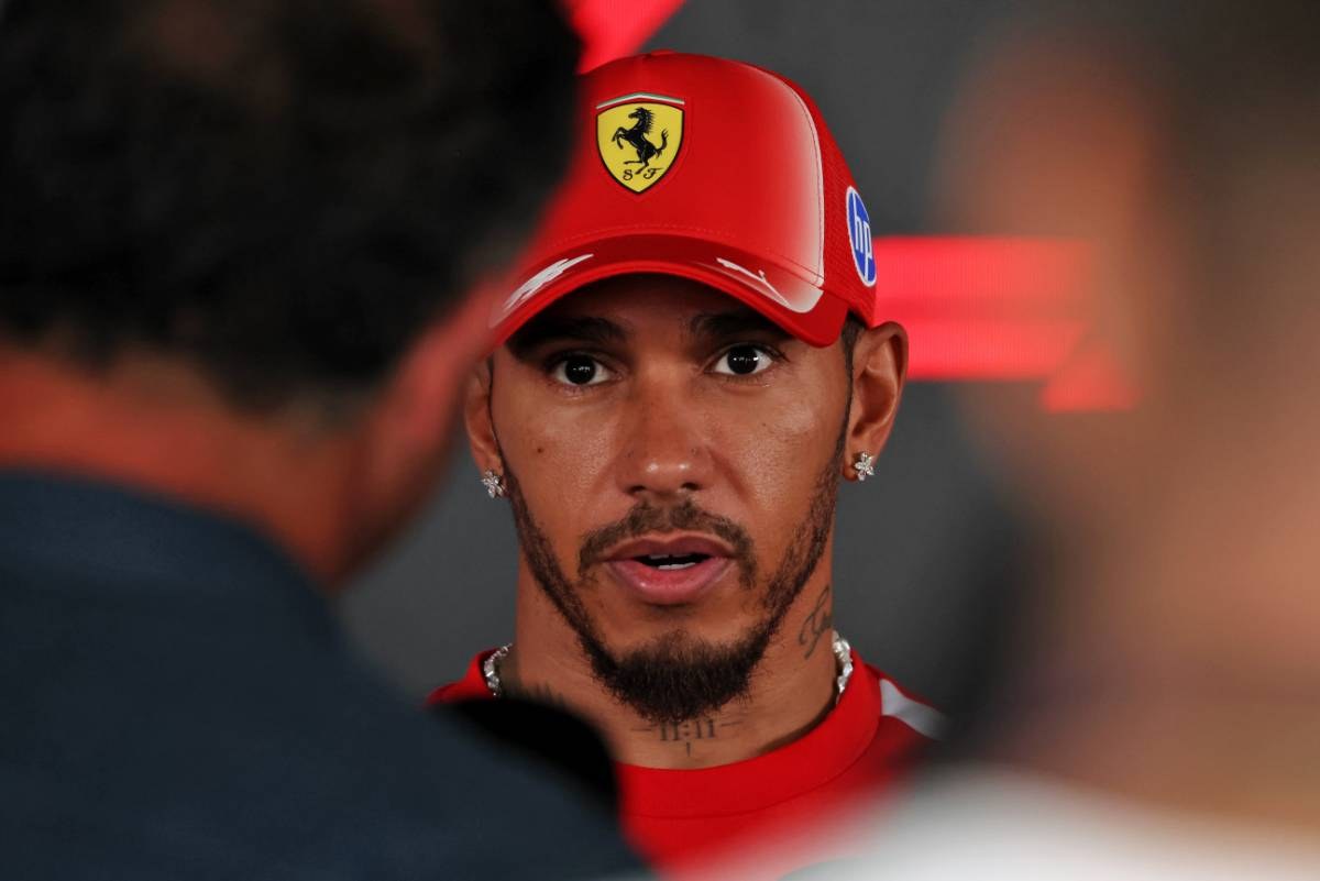 Hamilton blames F1 rules for Lawson near-miss in Baku