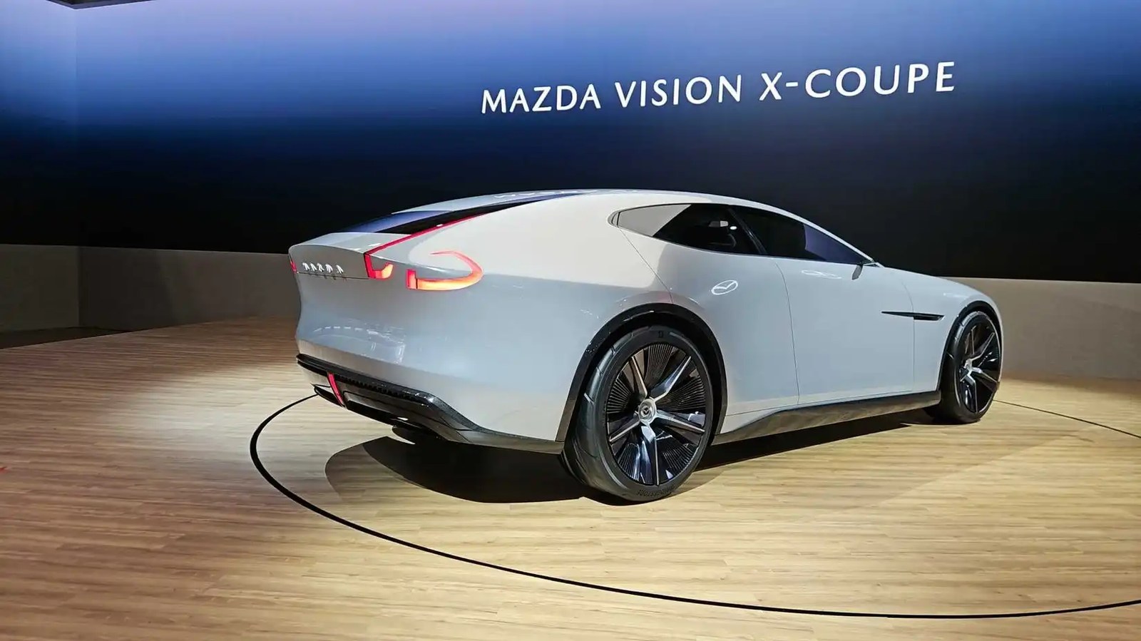 mazda vision x coupe concept 