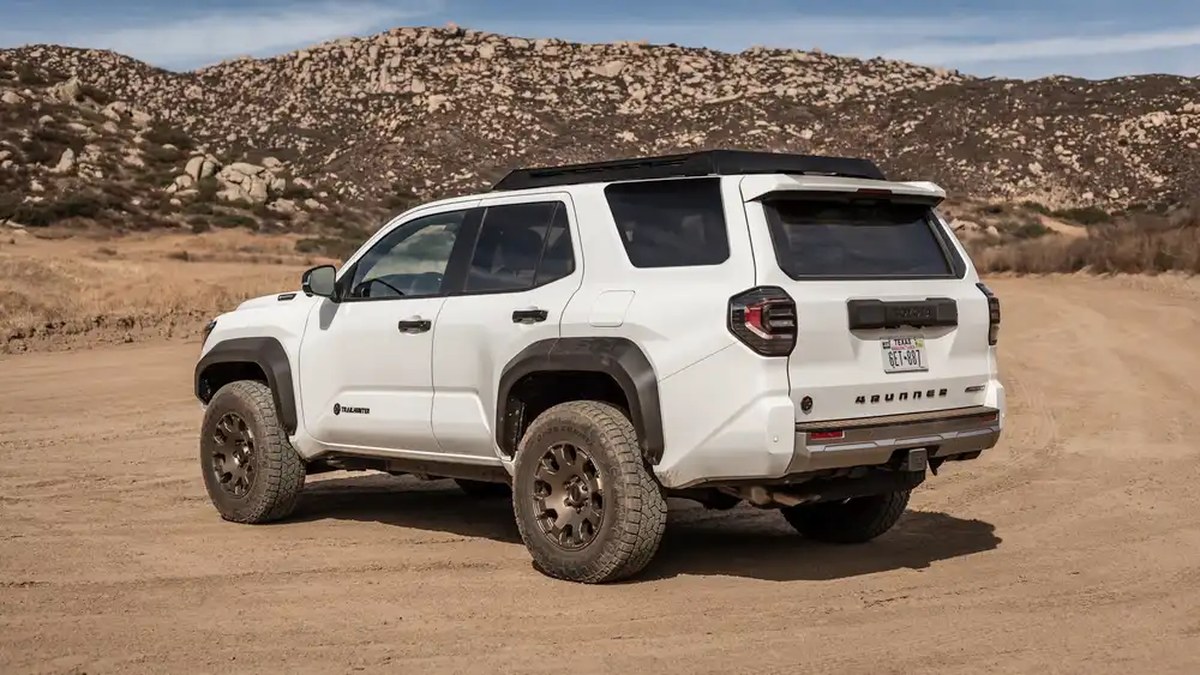 2025 Toyota 4Runner Trailhunter