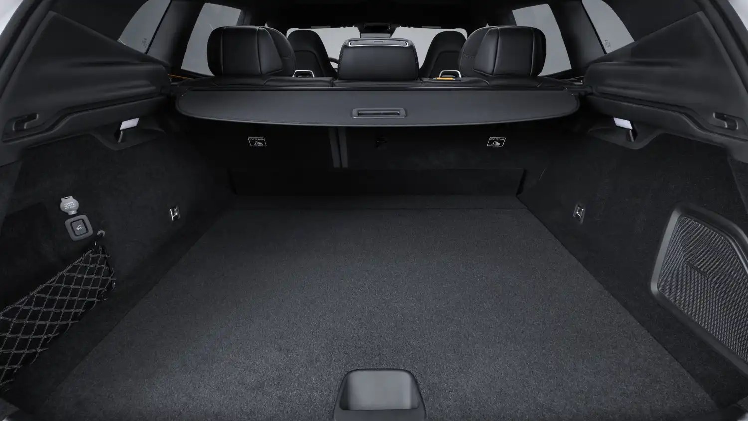 Polestar 4 SUV (6)