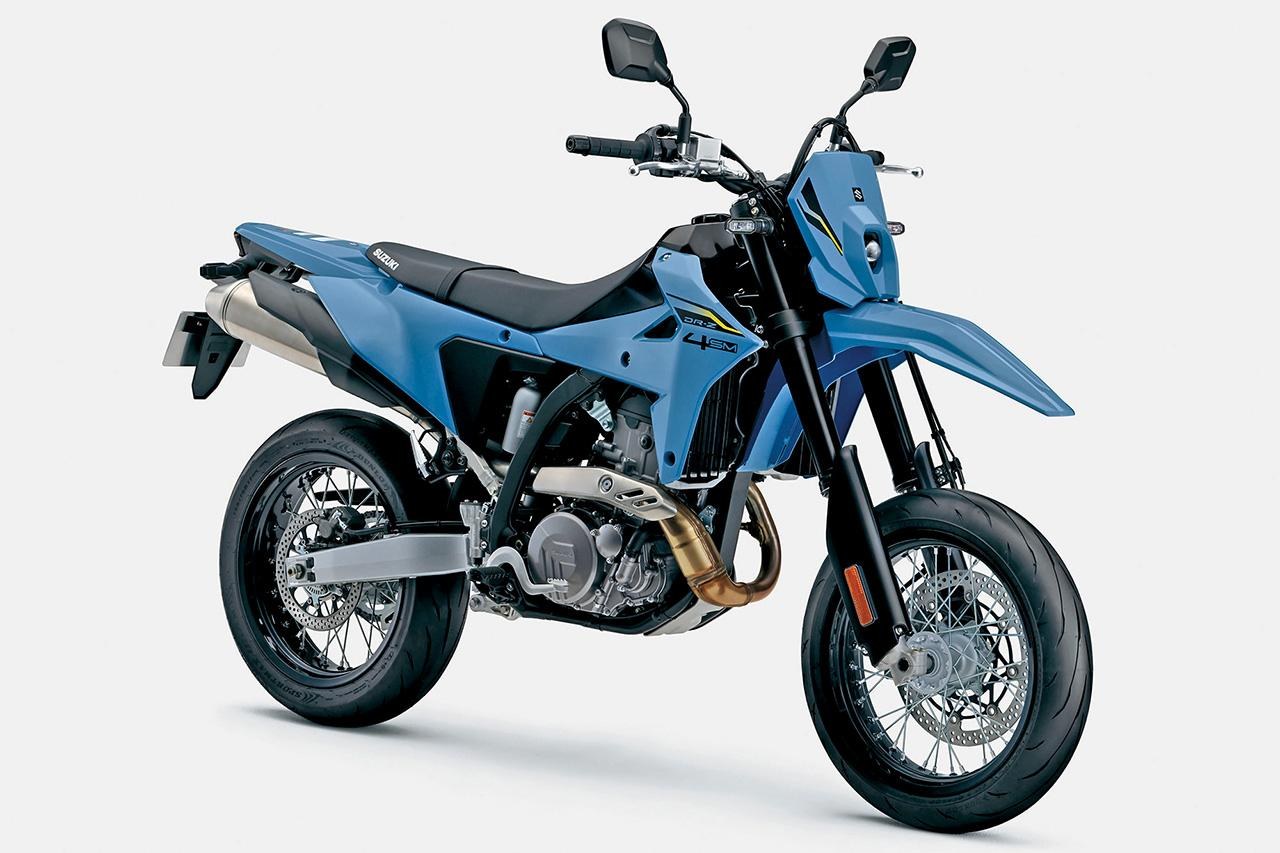 画像: SUZUKI DR-Z4SM 総排気量：398cc エンジン形式：水冷4ストDOHC4バルブ単気筒 シート高：890mm 車両重量：154kg 税込価格：119万9000円