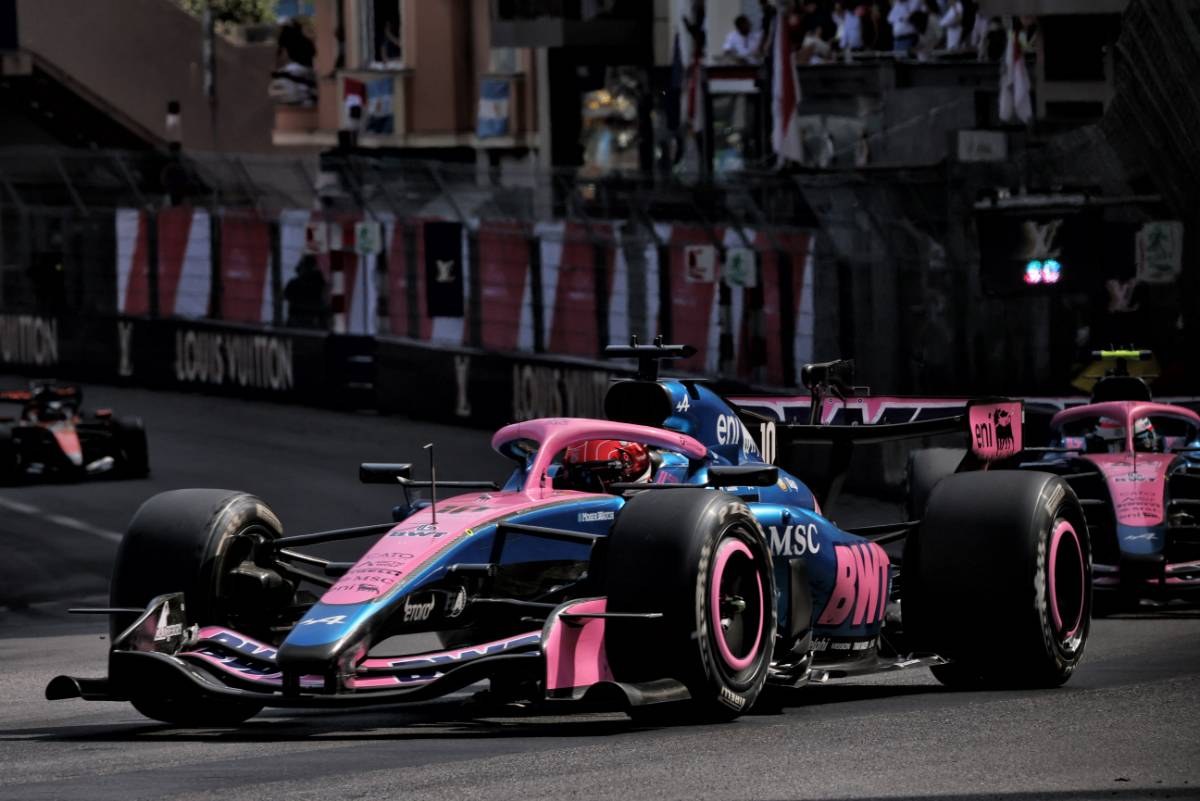 FIA, Briatore'nin McLaren iddialarına sert yanıt verdi
