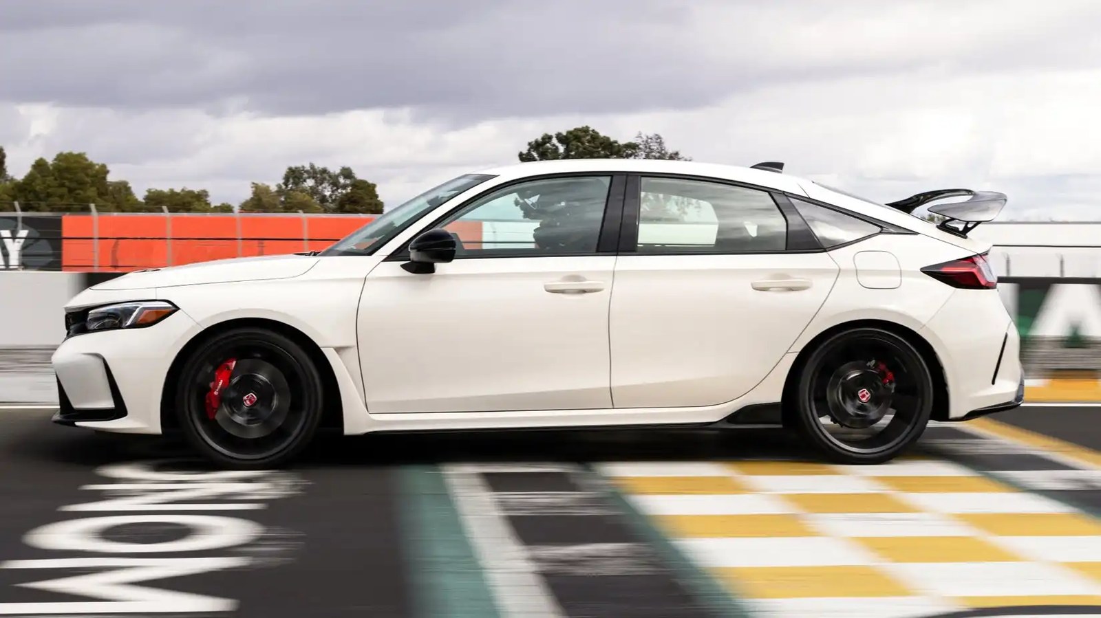 2023 Honda Civic Type R Exterior (3)