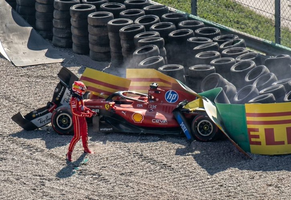 İtalyan Grand Prix'inde Kırmızı Bayrak: Leclerc Korkunç Bir Kazaya Karıştı