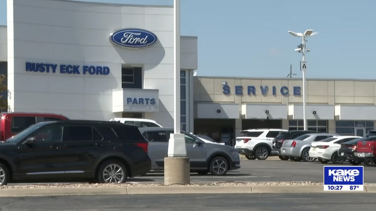 Black Man 'Belittled' When He Discovered A Ford Mechanic Printed The N-Word On His Oil Change Sticker