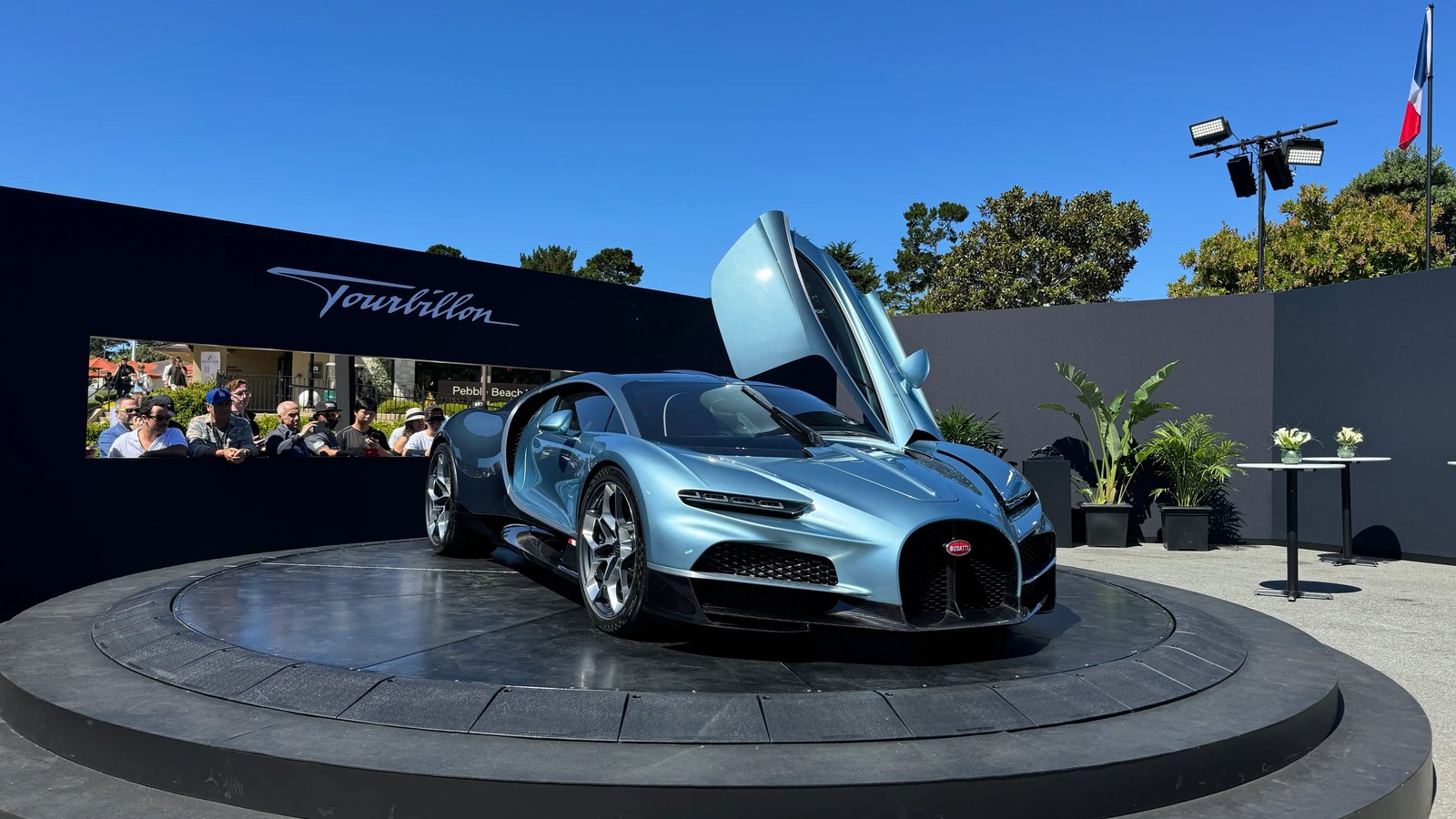 Bugatti Tourbillon front 3/4 static