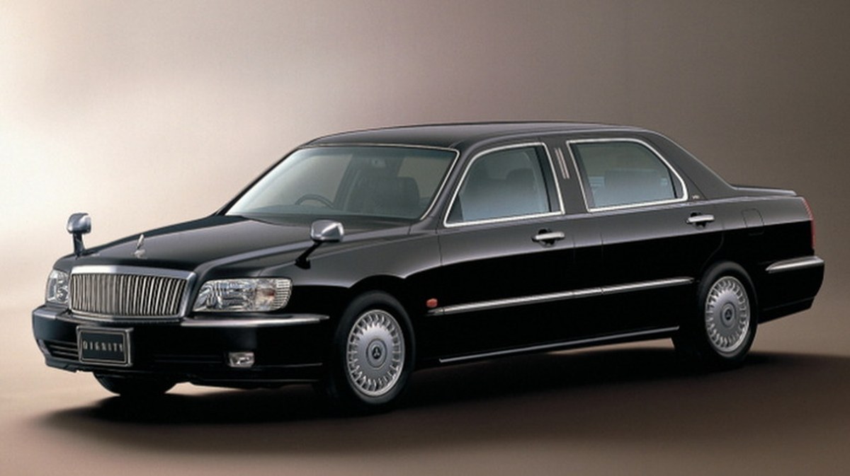 The Mitsubishi 8A8 Is Not Just A Rare Engine, It Was The First V8 With Direct Injection