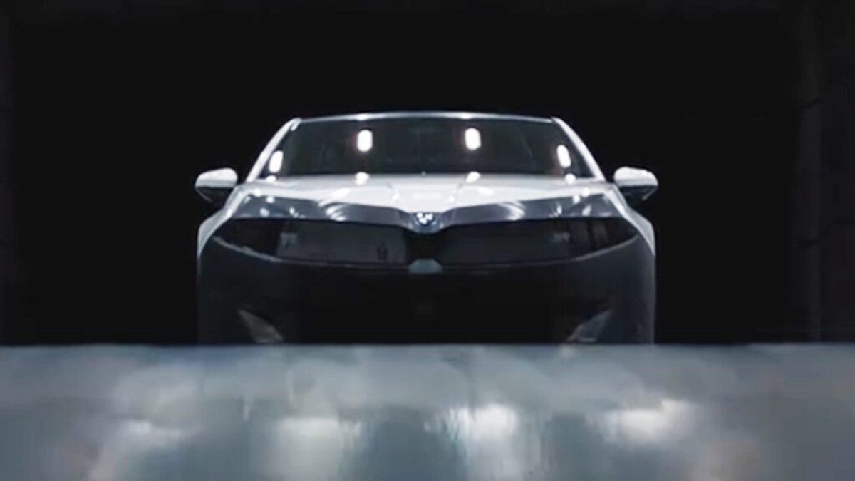 BMW Gears Up To Unveil All-New 3-Series On September 29