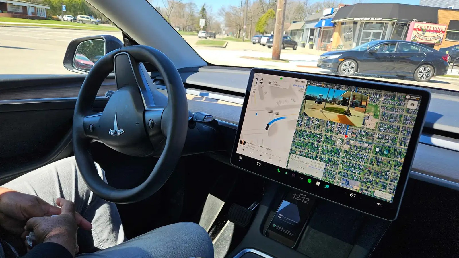 tesla-model-y-with-supervised-fsd