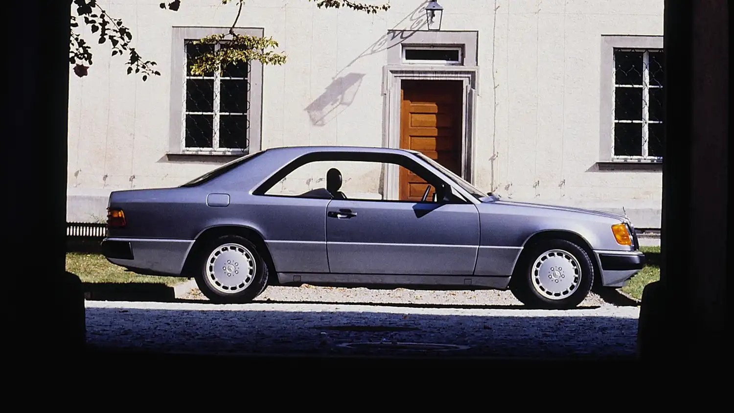 1990 Mercedes-Benz E-Class Coupe