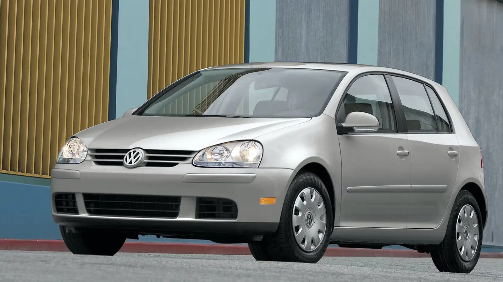 2006 - 2009 Volkswagen Rabbit - front 3/4 angle 