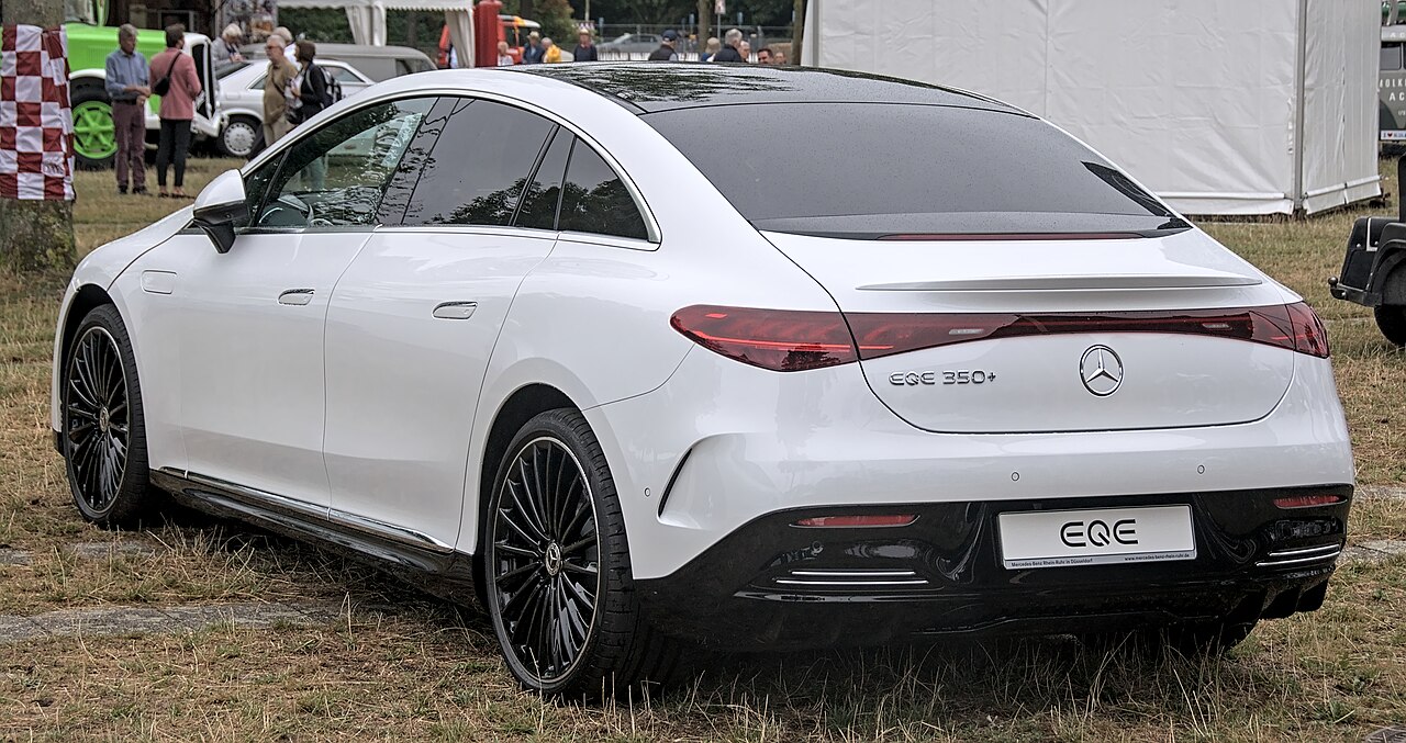 Mercedes-AMG EQE 53 4MATIC+ 2024