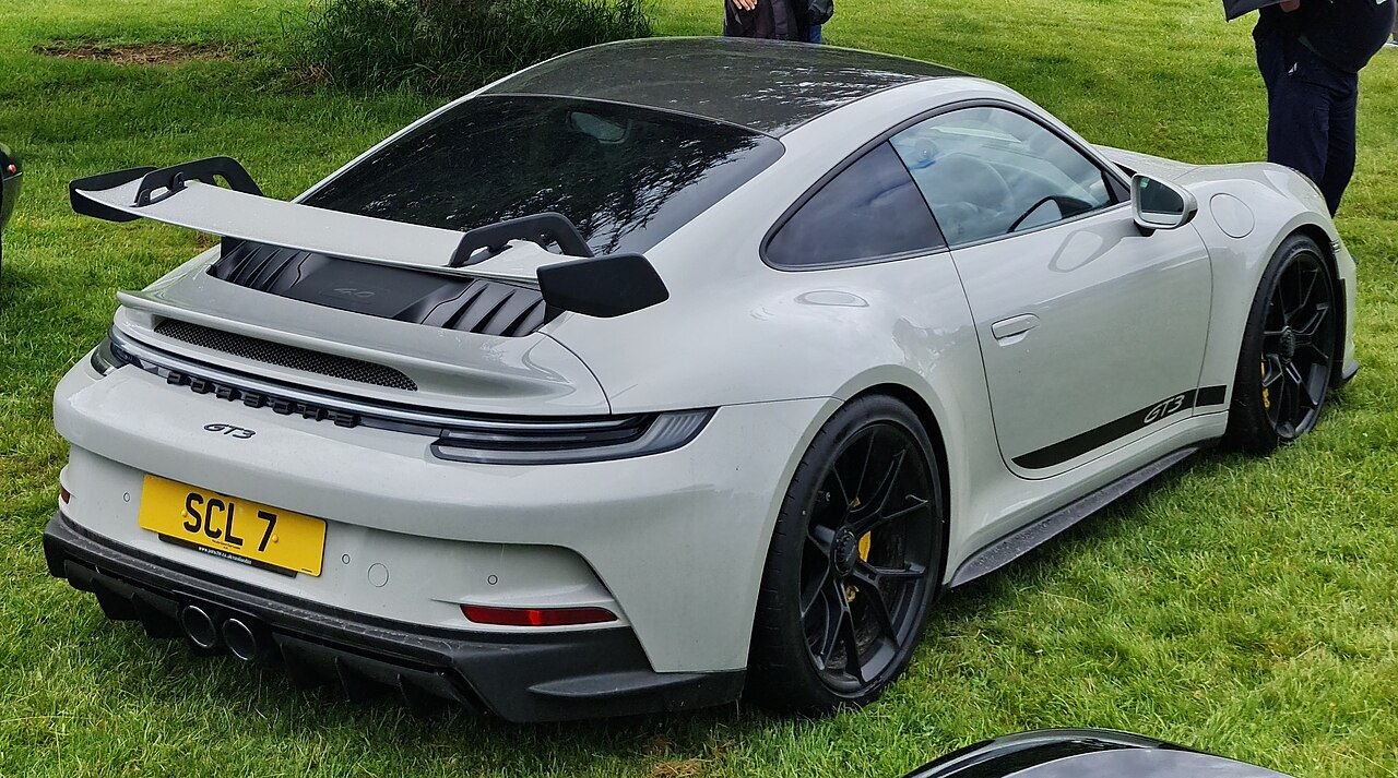 Porsche 911 GT3 RS 992 2024