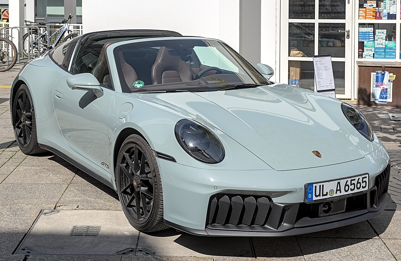 Porsche 911 GT3 RS 992 2024