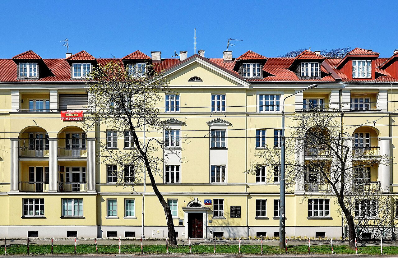 223 Niepodleglosci Avenue in Warsaw