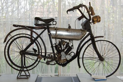 Husqvarna Moto-Reve 1910(2)