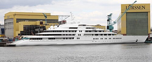 Azzam bei Lürssen