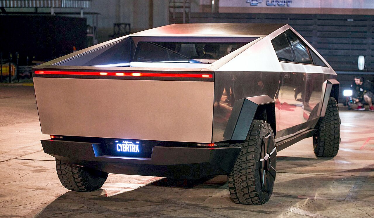 Tesla Cybertruck 2024