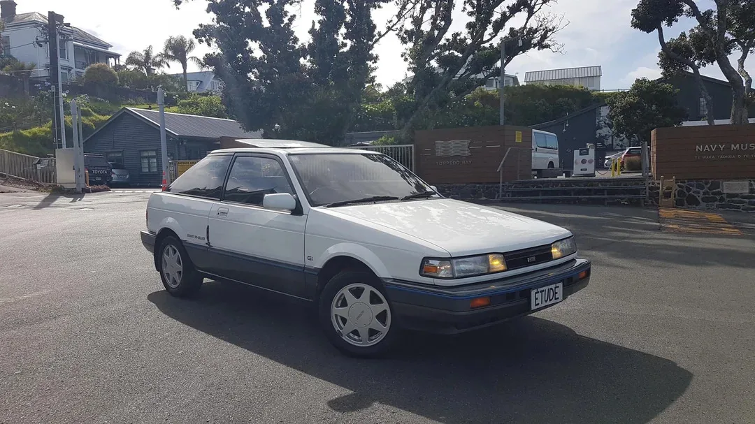Mazda Étude