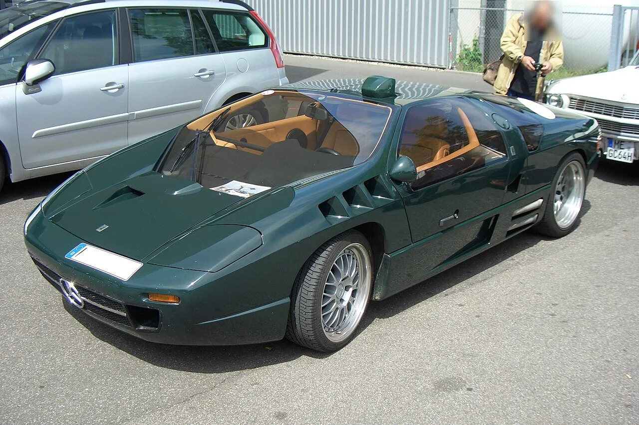 Isdera Imperator 108i