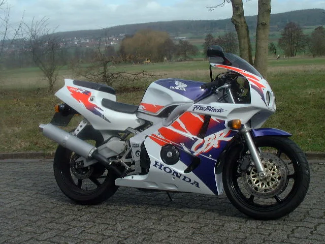 Honda CBR400