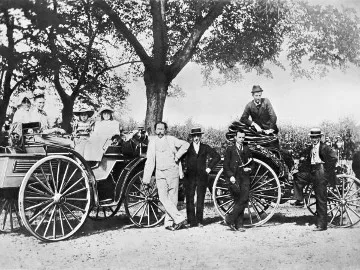 Benz Viktoria ailesinden dönem fotoğrafı — 1894