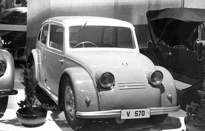 Tatra V570