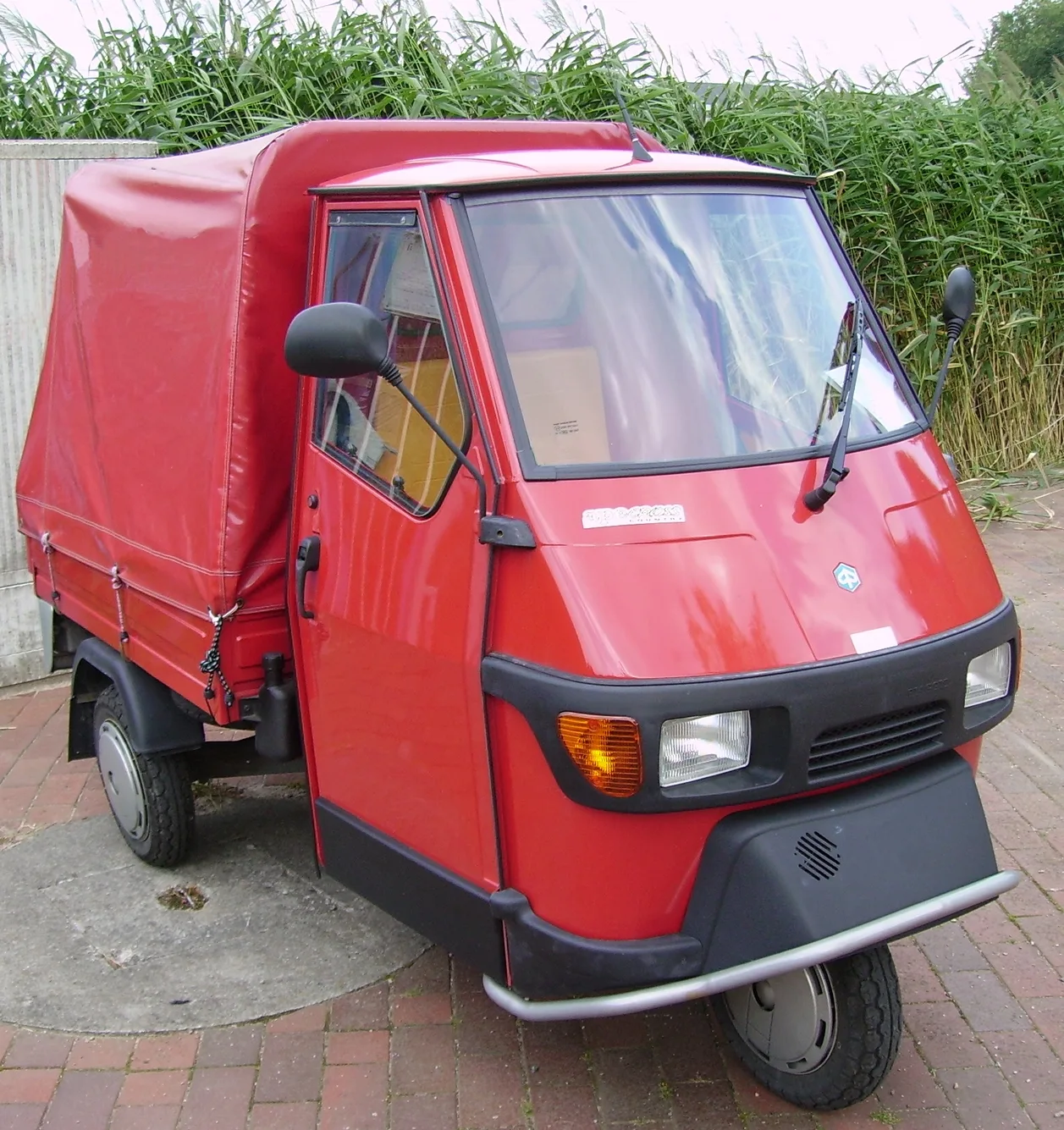 Piaggio Ape