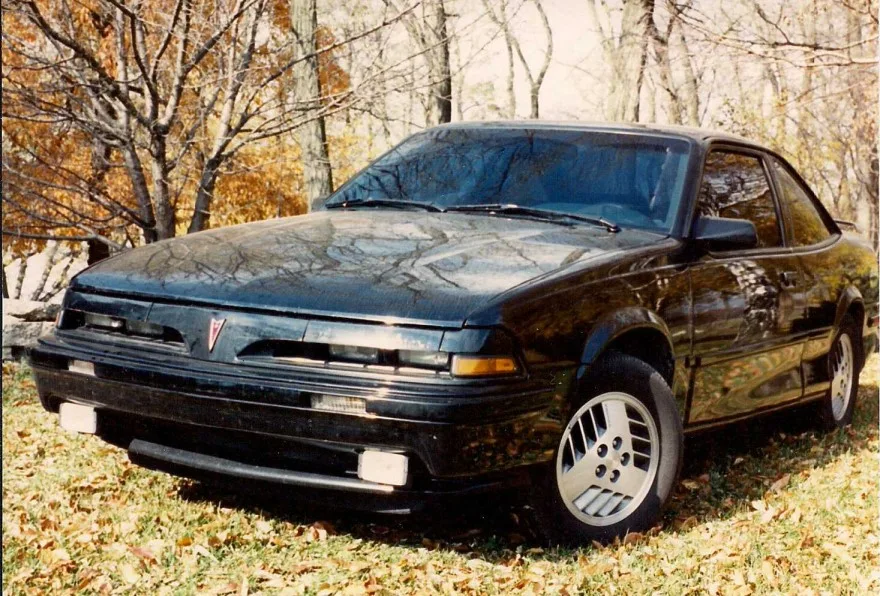 Pontiac Sunbird