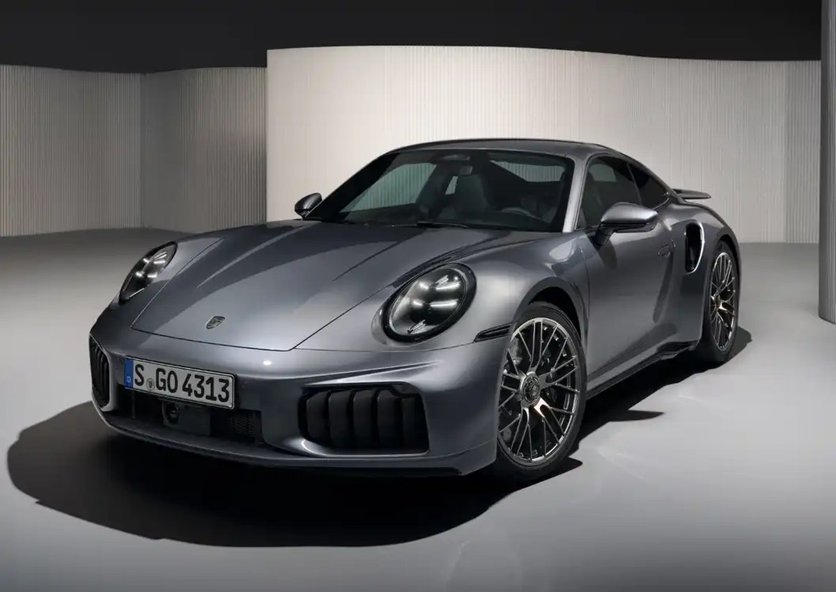 How Porsche Used Next-Level Nerdy Engineering To Unleash 701 HP In The 911 Turbo S
