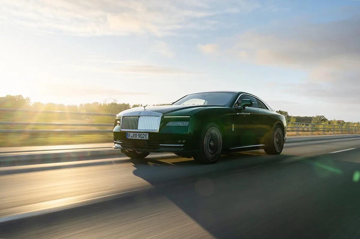 first drive: rolls-royce spectre series II brings more range, speed and material craft to stockholm - 2