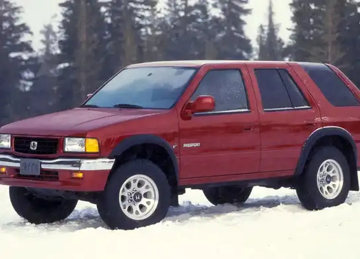 1995 Honda Passport Maroon Front Angle