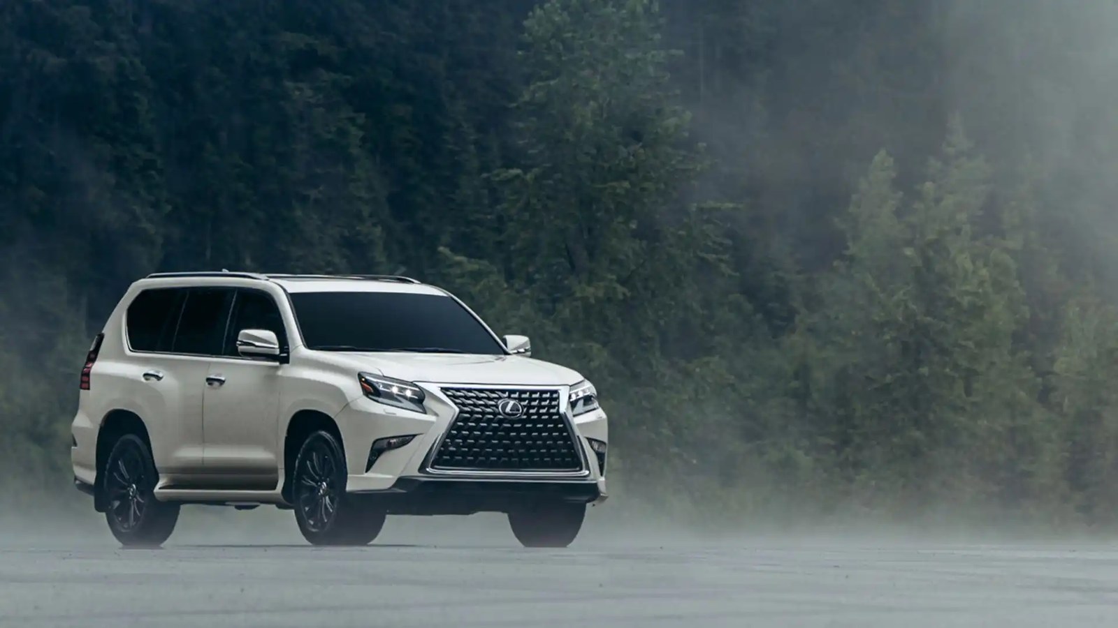2023_Lexus_GX_460_3