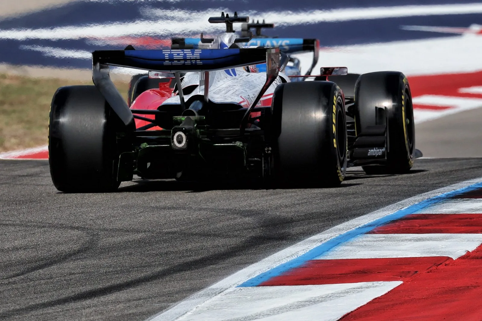 Antonelli, Verstappen'ı Austin'de geçti: ABD Grand Prix'sinde çarpıcı pole