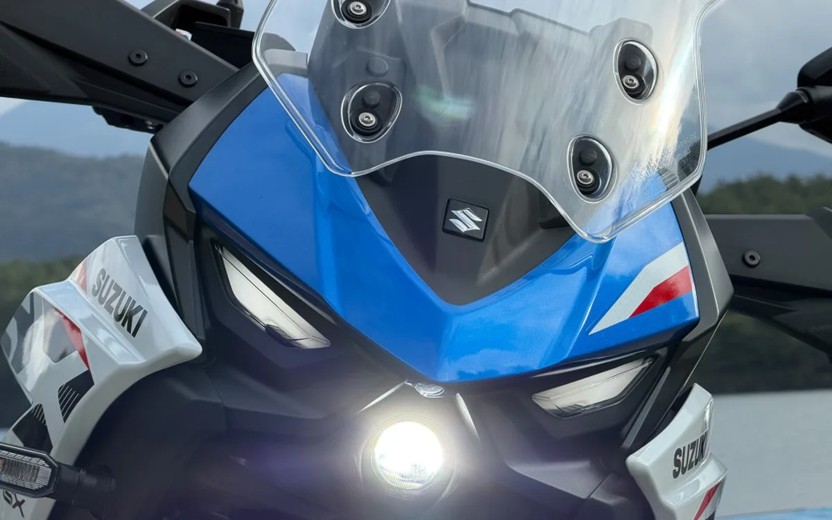 スズキ新型クロスオーバー「SV-7GX」に乗ってみた