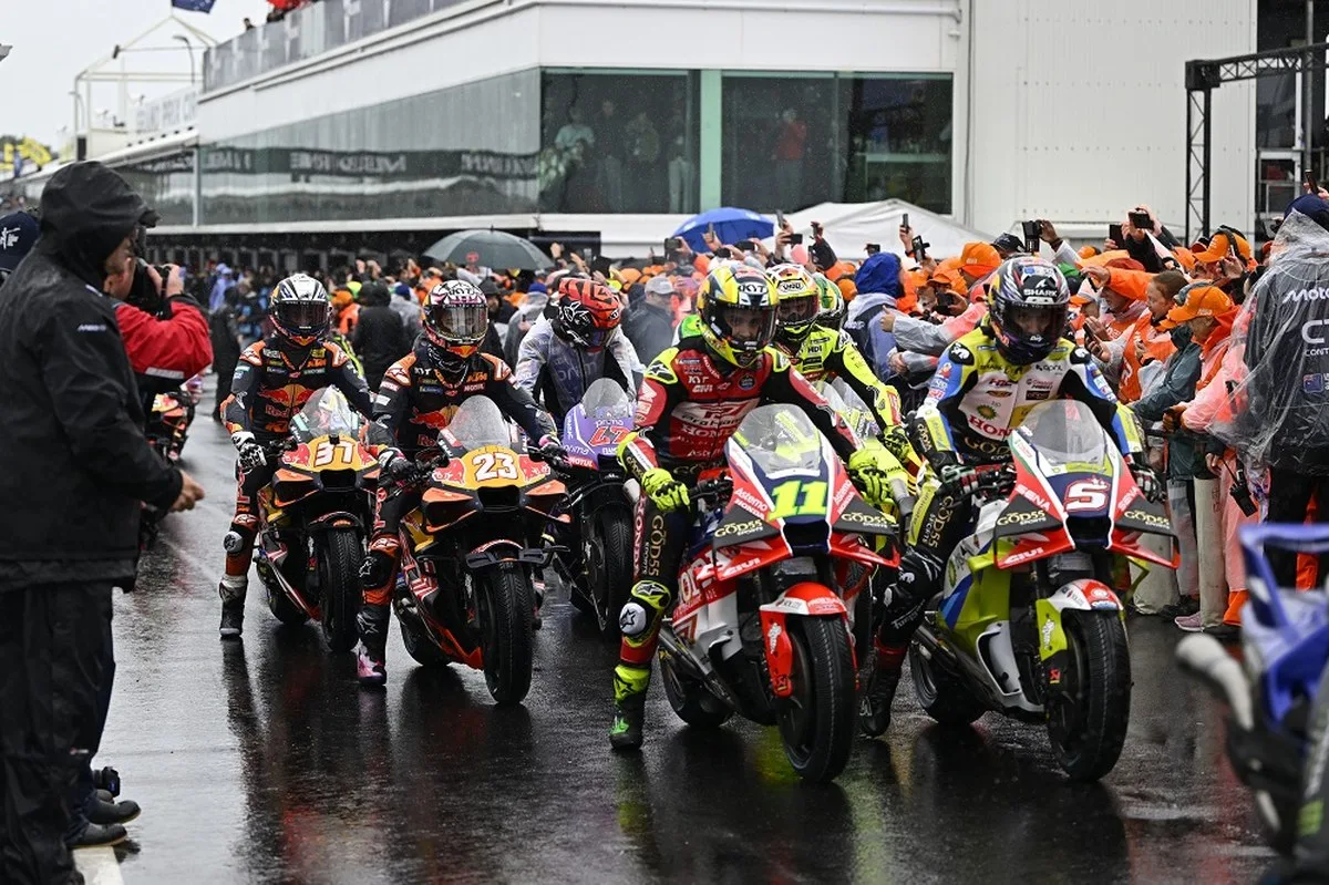 Enea Bastianini, MotoGP race parade lap, Australian MotoGP 25 October 2025