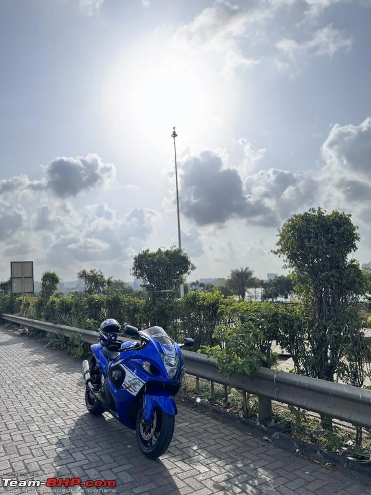 Suzuki Hayabusa'yla Yaşam: 9 Yıl Sonra Araçtan Araçtan Geri Montajlanan Standart Egzoz Sistemi
