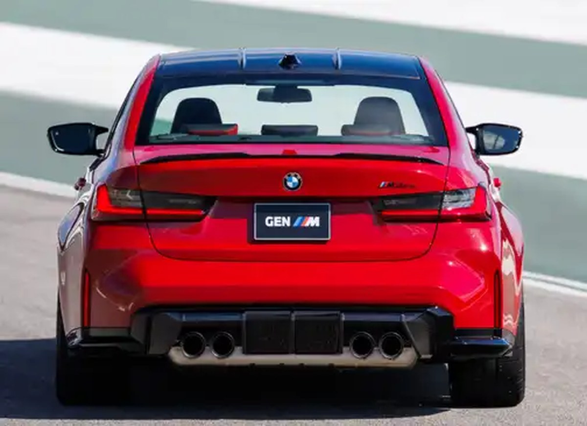 Manuals Aren't Dead Yet, Says BMW M Boss