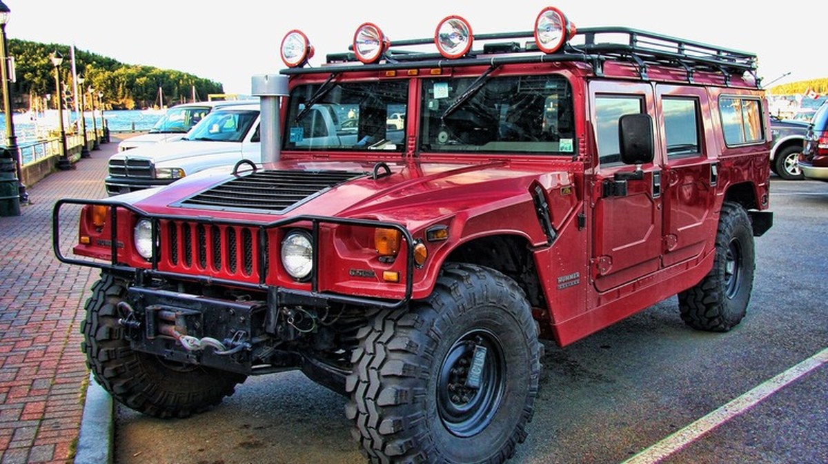 Siviller Arnold Schwarzenegger Sayesinde Hummer Sahibi Olabiliyor