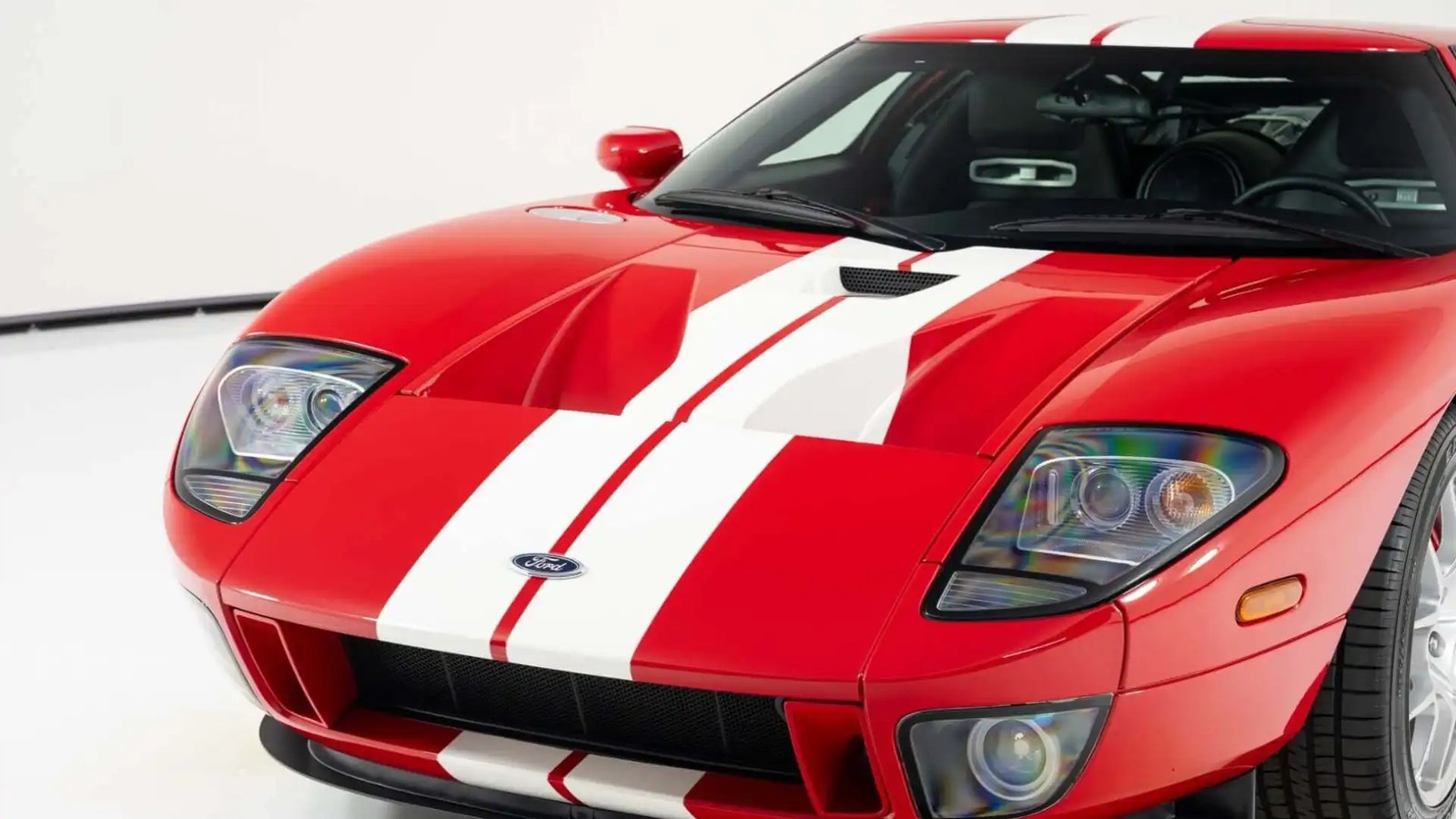 2005 Ford GT Exterior DG (8)