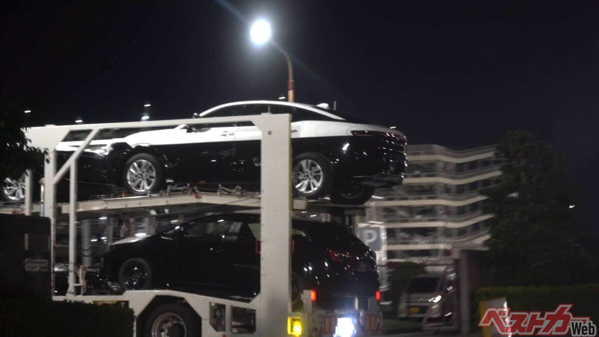 今回読者によって愛知県内で補足されたクラウンクロスオーバーと思わしきパトカー