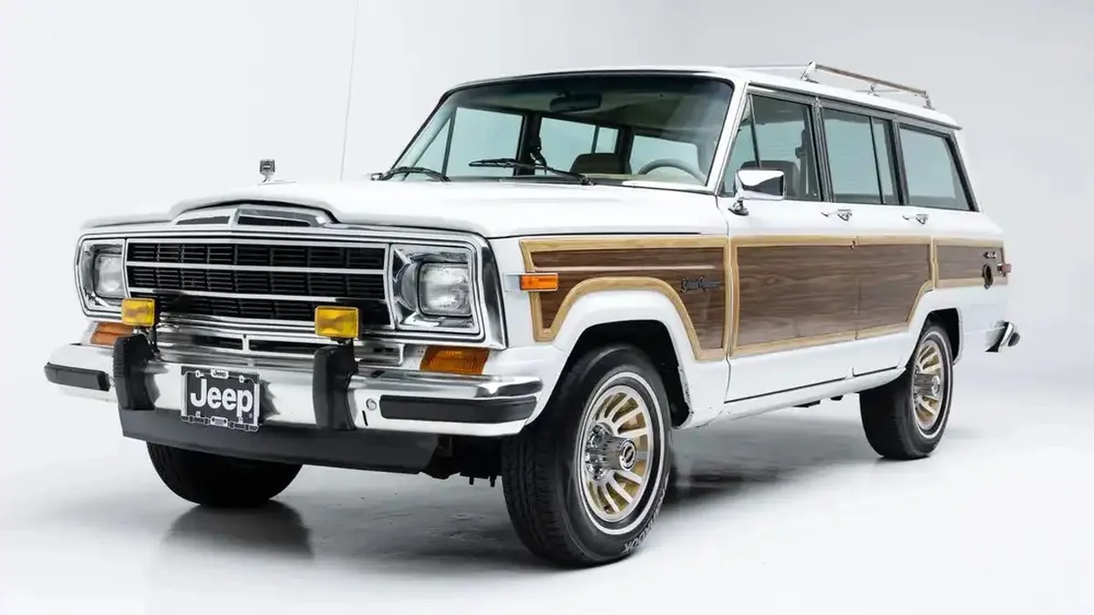 1990 Jeep Grand Wagoneer