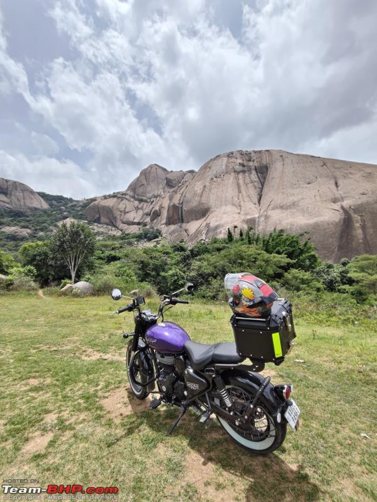 Royal Enfield Goa Klasik 350 Sahibi 8 Artı ve 2 Eksi Listeledi: "Bu Motosiklet Sürmek Gerçekten Muht