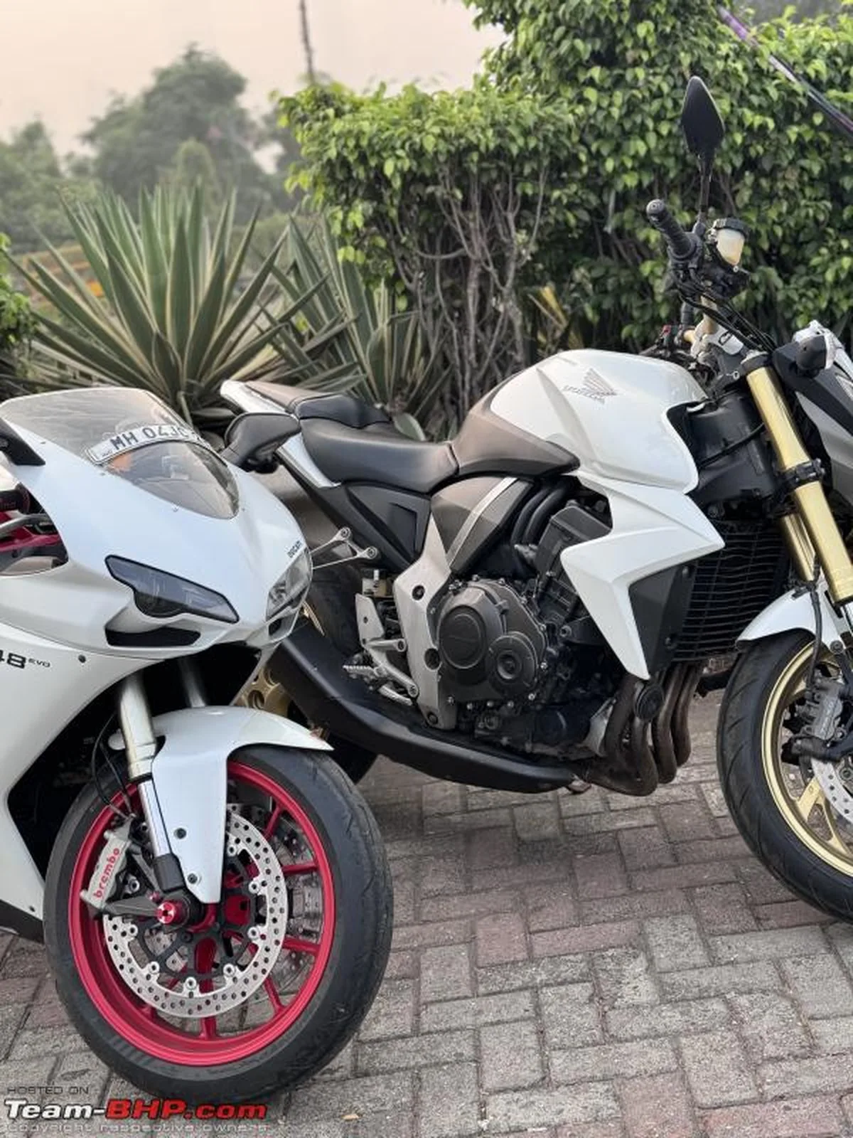 Ducati 848 EVO: Tutkunların Beklediği Modern Klasik