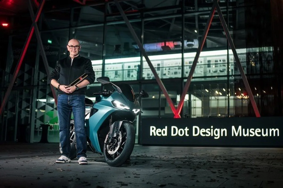 Norton Manx R Wins Red Dot Award