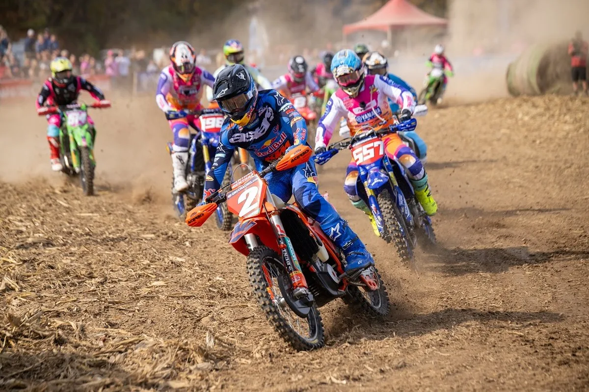 Grant Davis (2) leads Kailub Russell (557) Ironman GNCC