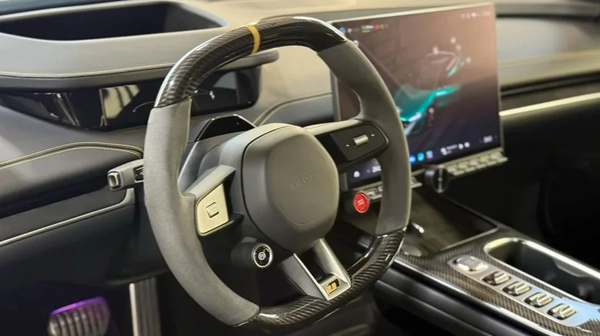 The interior of the popular Xiaomi SU7